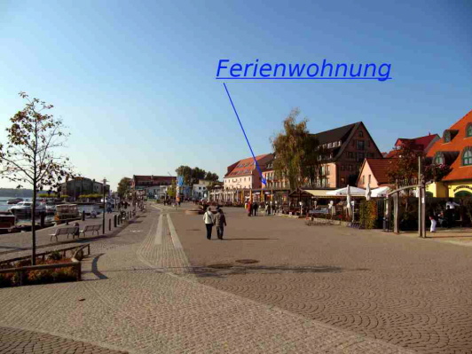 Hausansicht vom Parkplatz aus